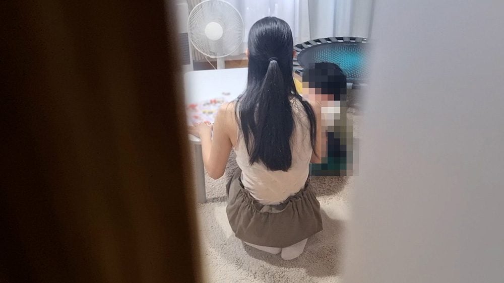 【个人】自称原写真巨乳妻子，强行在起居室插入。被孩子发现了。-cd2